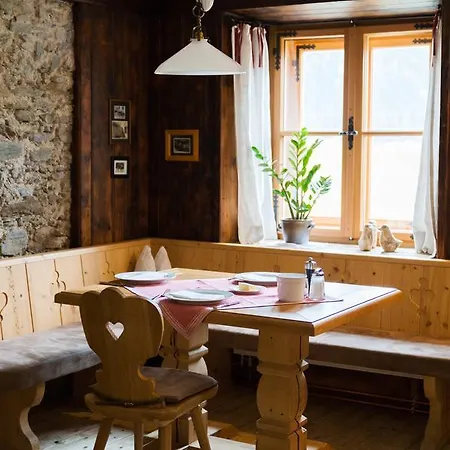 Hétvégi ház Gasthof Weyerhof *
